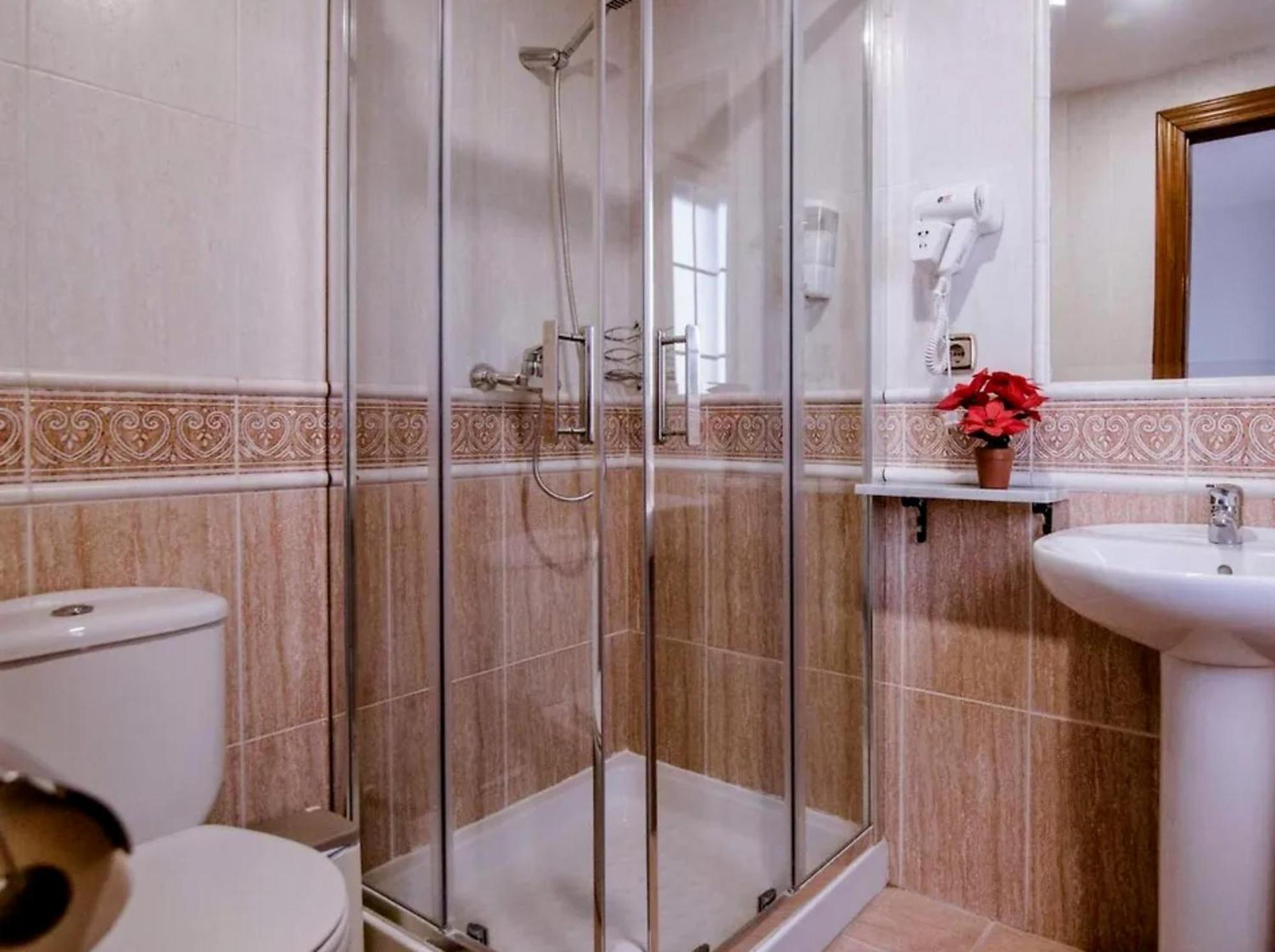 Hospedium Hotel Blu Fonseca Peligros Luaran gambar